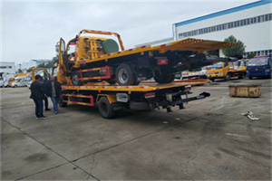 伊犁同城汽车补胎